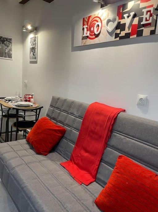Muy Centrico, Acogedor Y Completo Apartamento *