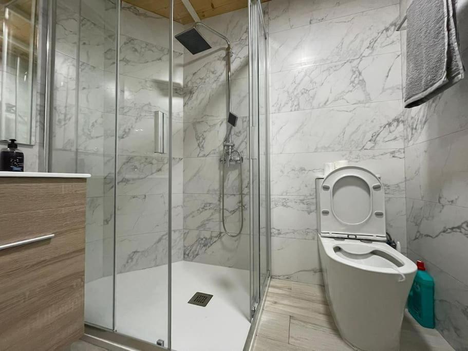 Apartamento C9 Piso Privado Reformado Con Wifi Y Ac Madrid