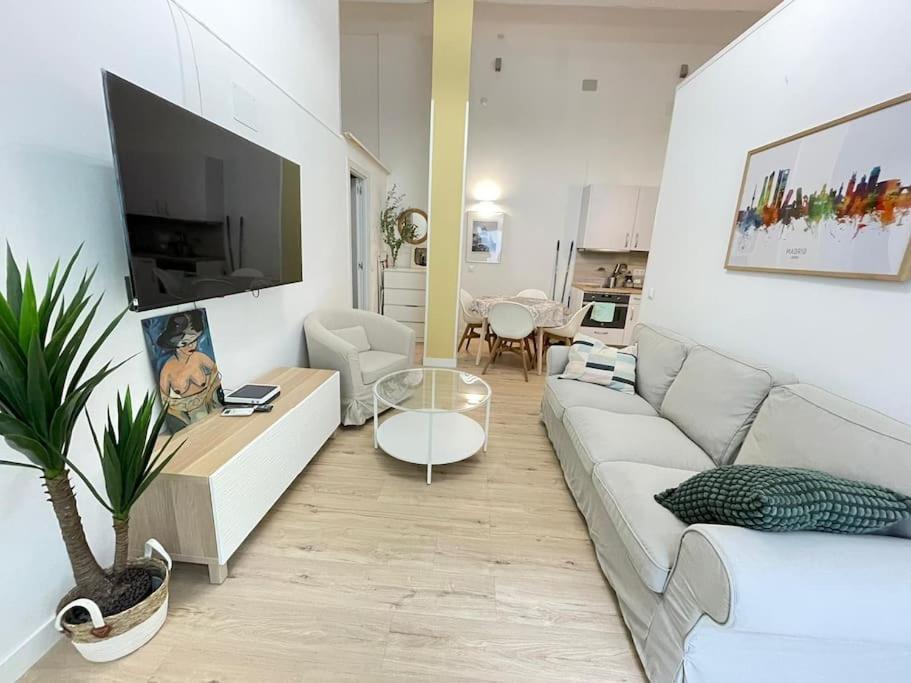 C9 Piso Privado Reformado Con Wifi Y Ac Apartamento