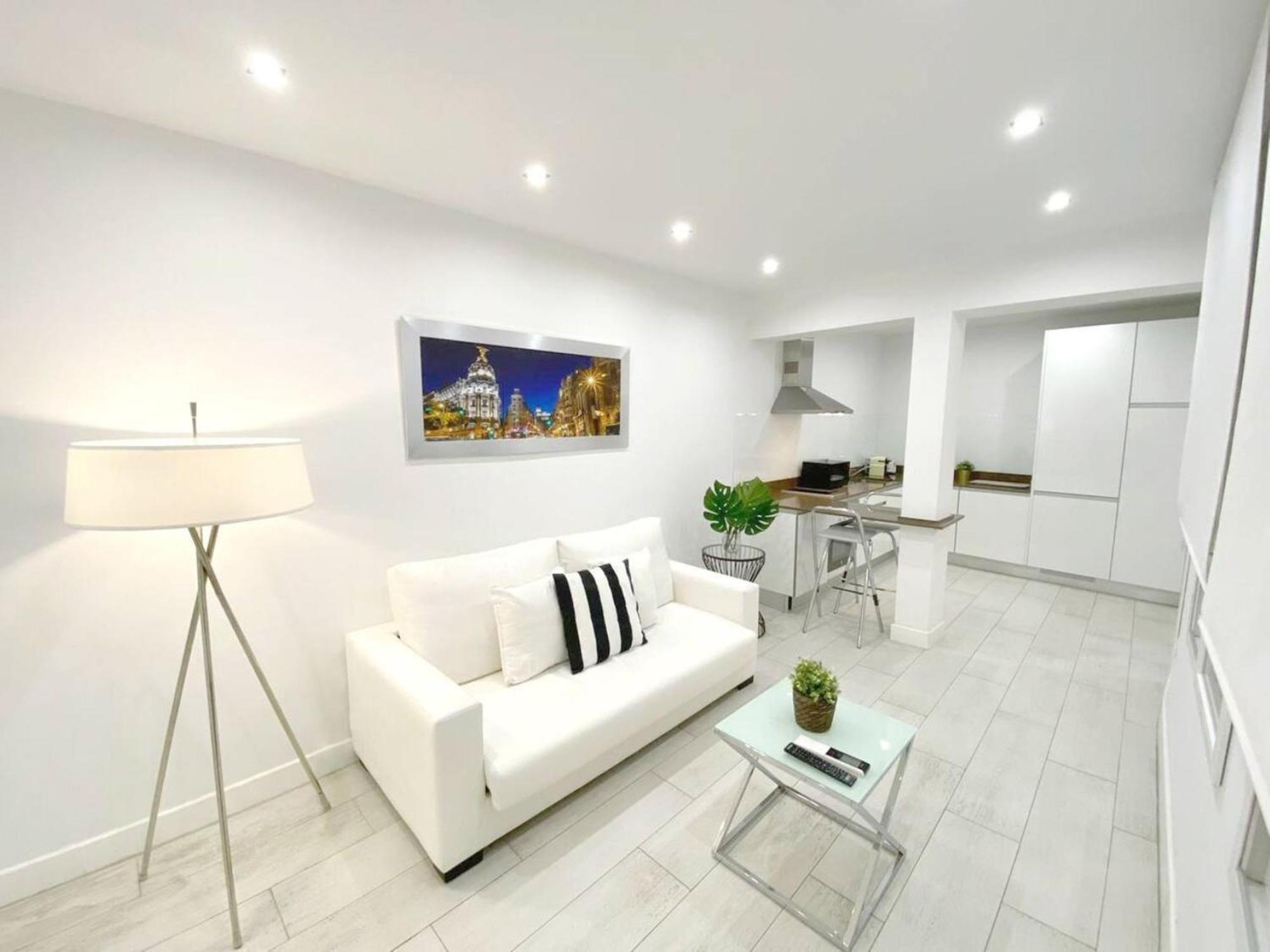 Apartamento De Diseno En Plaza Mayor