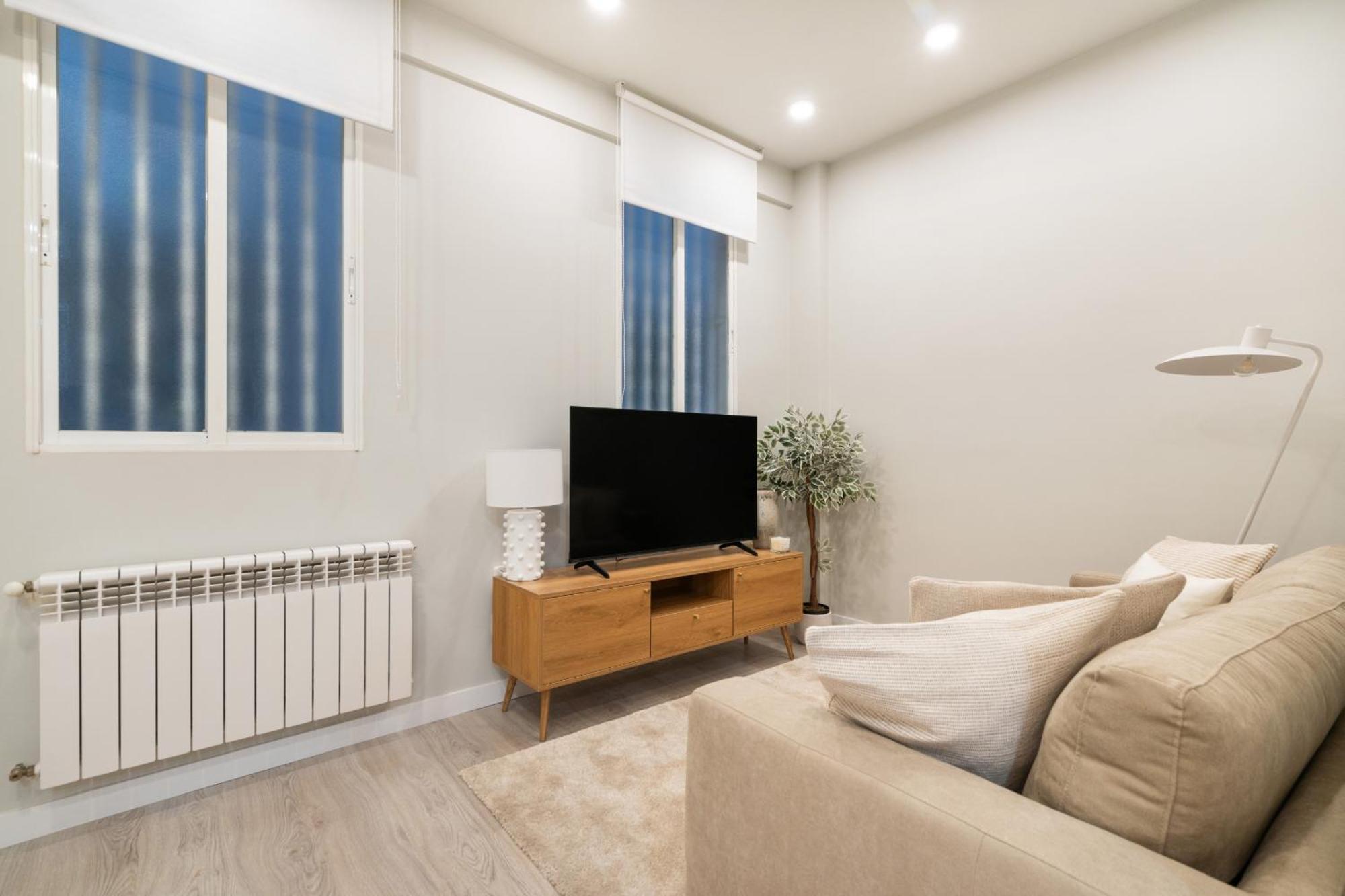 Apartment Reformado En Metro Ibiza Madrid