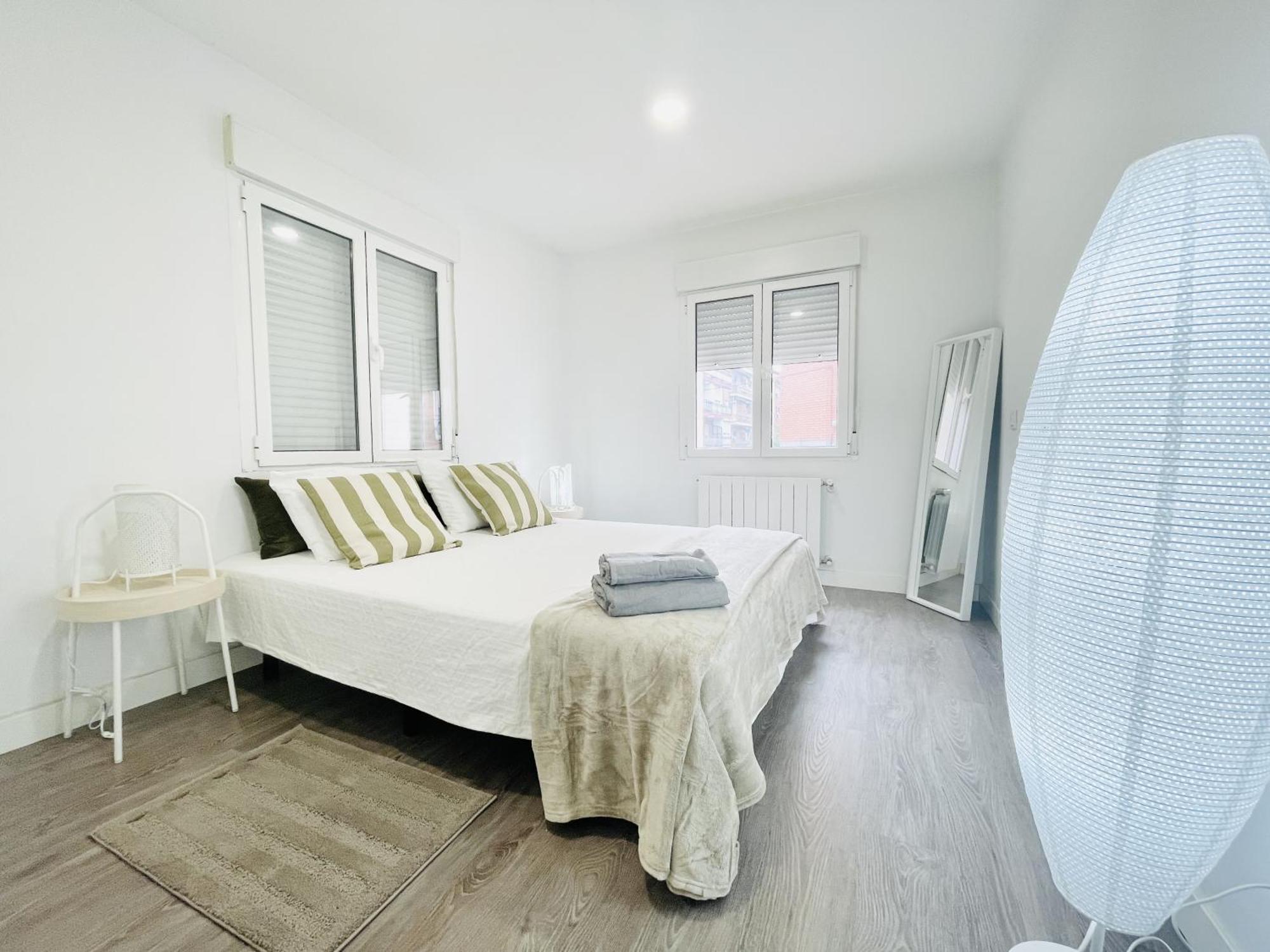 Dos Habs Urgel R3 Apartamento