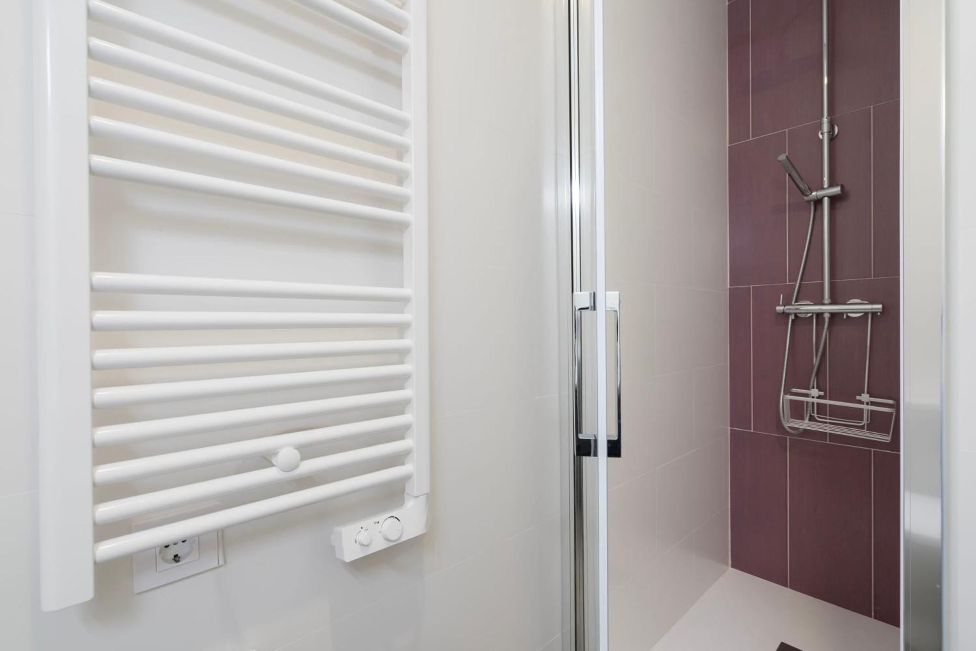 Dobo Homes - Ch24 *