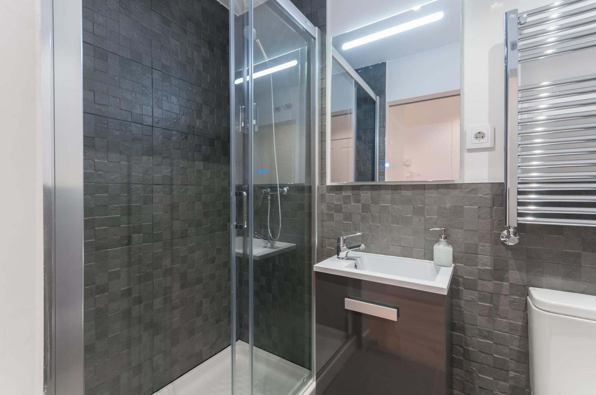 Apartamento ºra New Atocha Centre Wifi Ac Smarttvº Madri