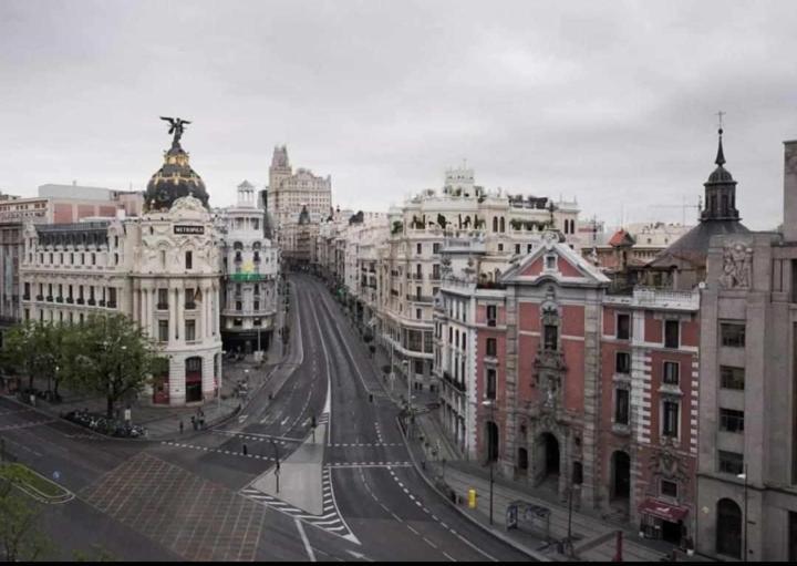 Apartamento Pelayo Calle, Muy Fresquito En Pleno Chueca,