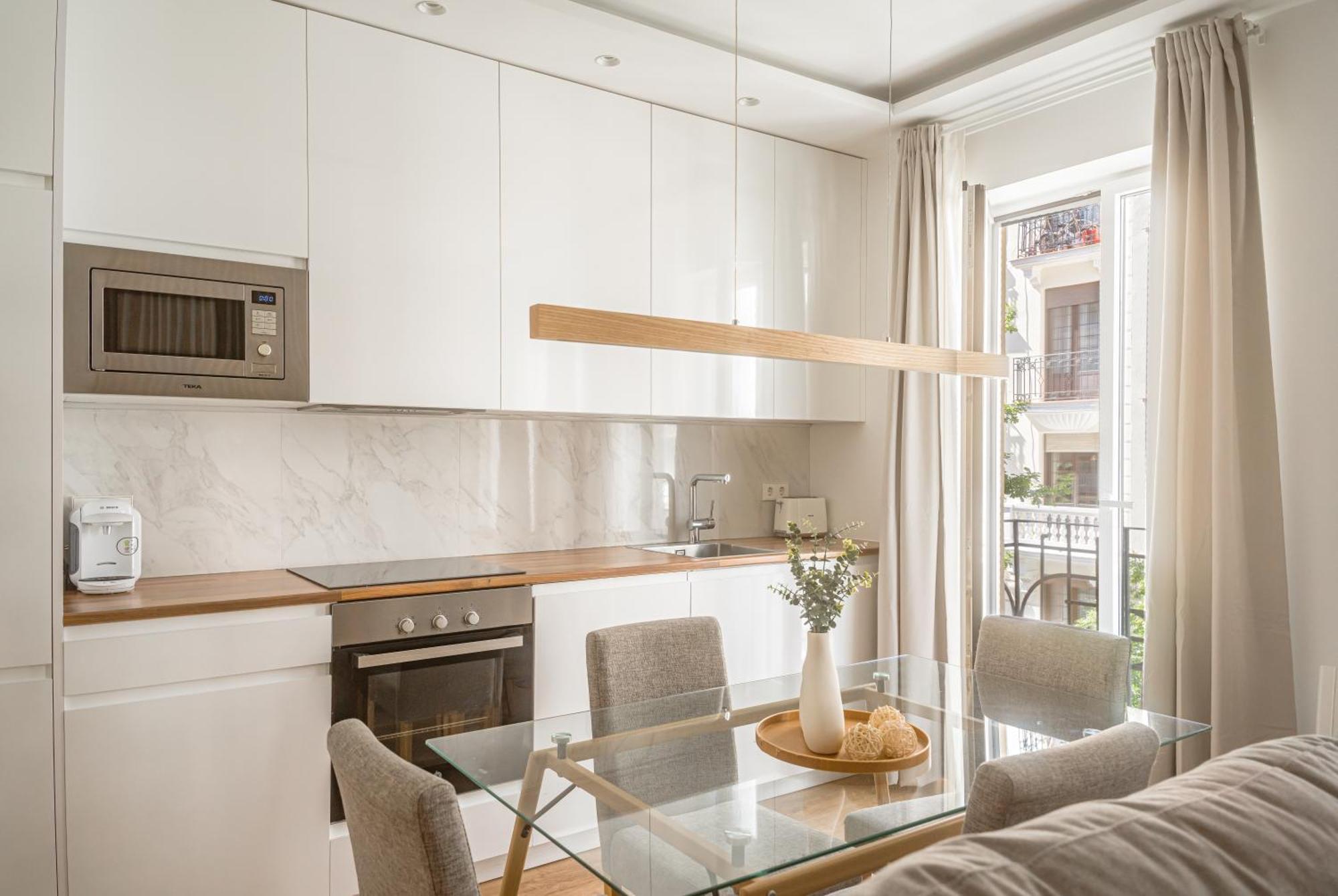 Goya I Calle Jorge Juan 2br 2bh * Madrid