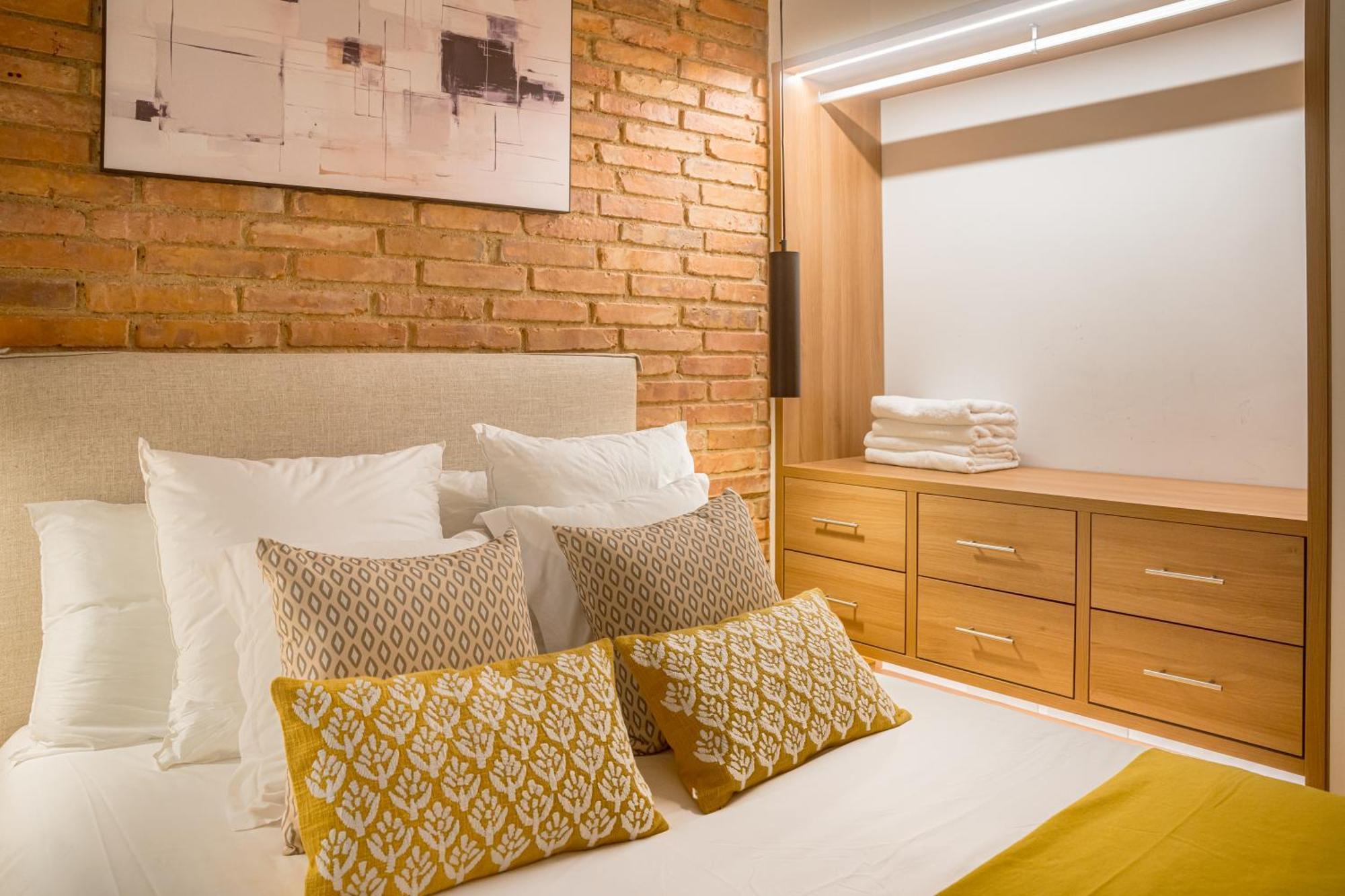 Goya I Calle Jorge Juan 2br 2bh * Madrid