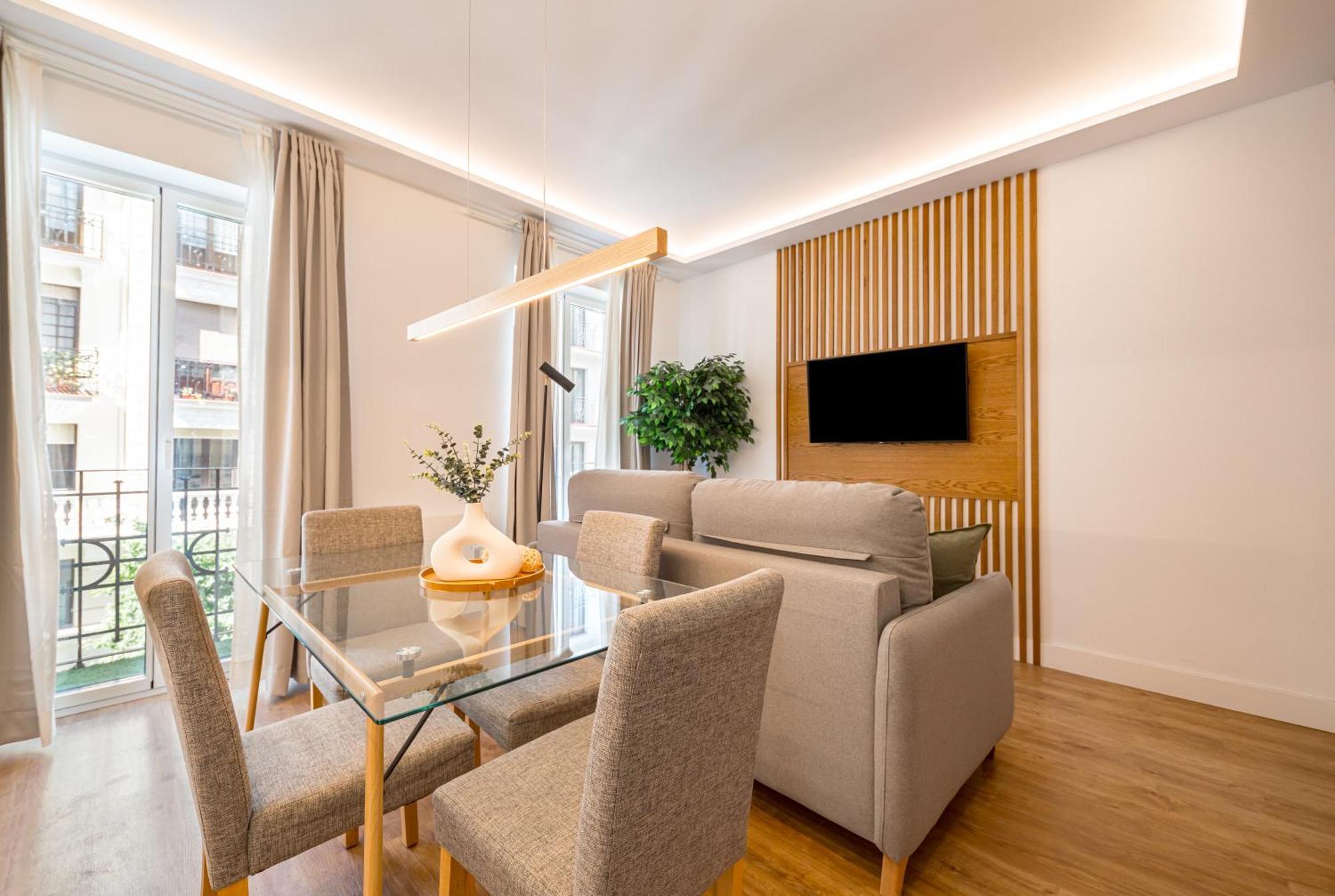 Goya I Calle Jorge Juan 2br 2bh *