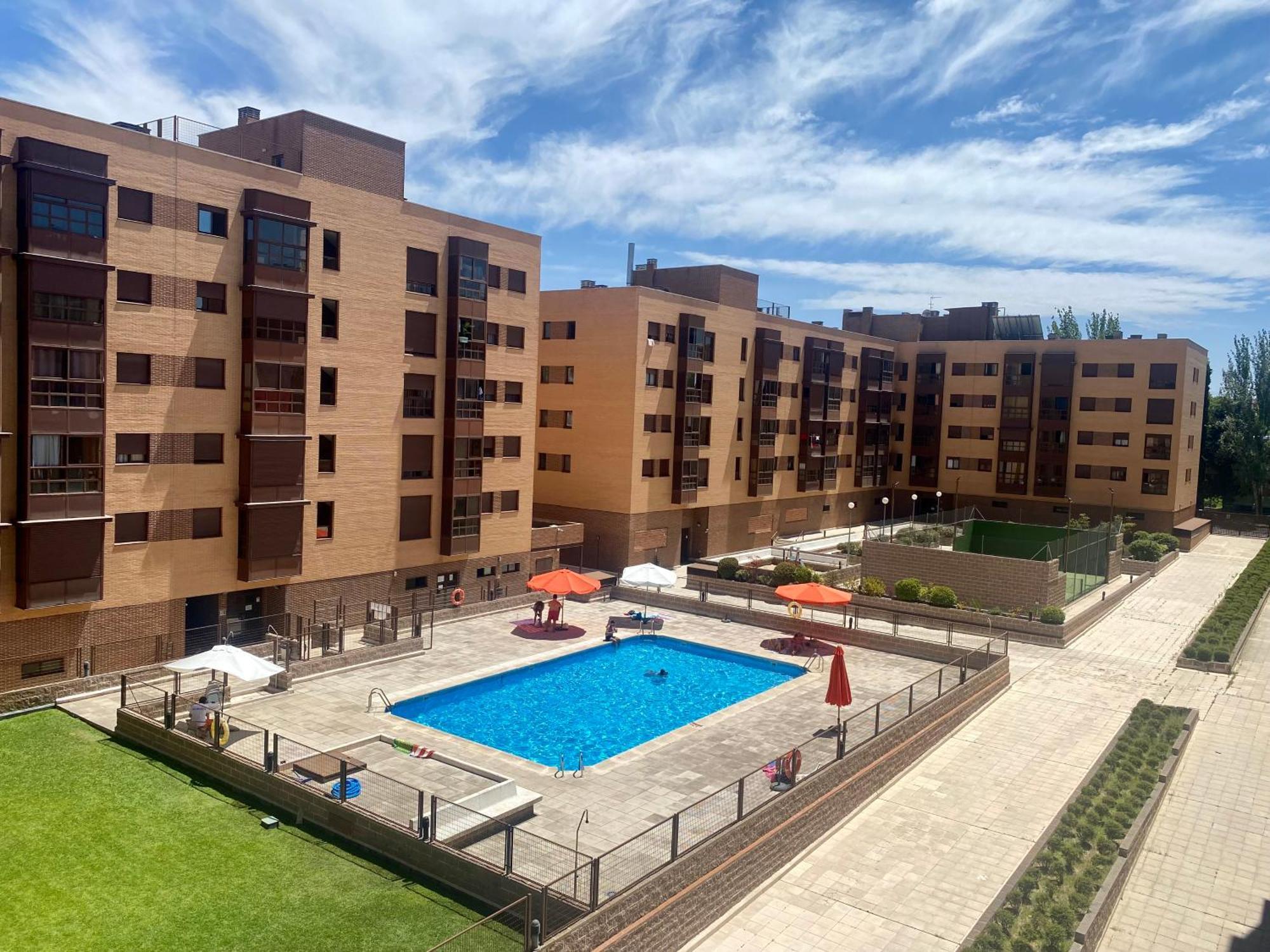 Apartment Charming Airport Iv Madrid