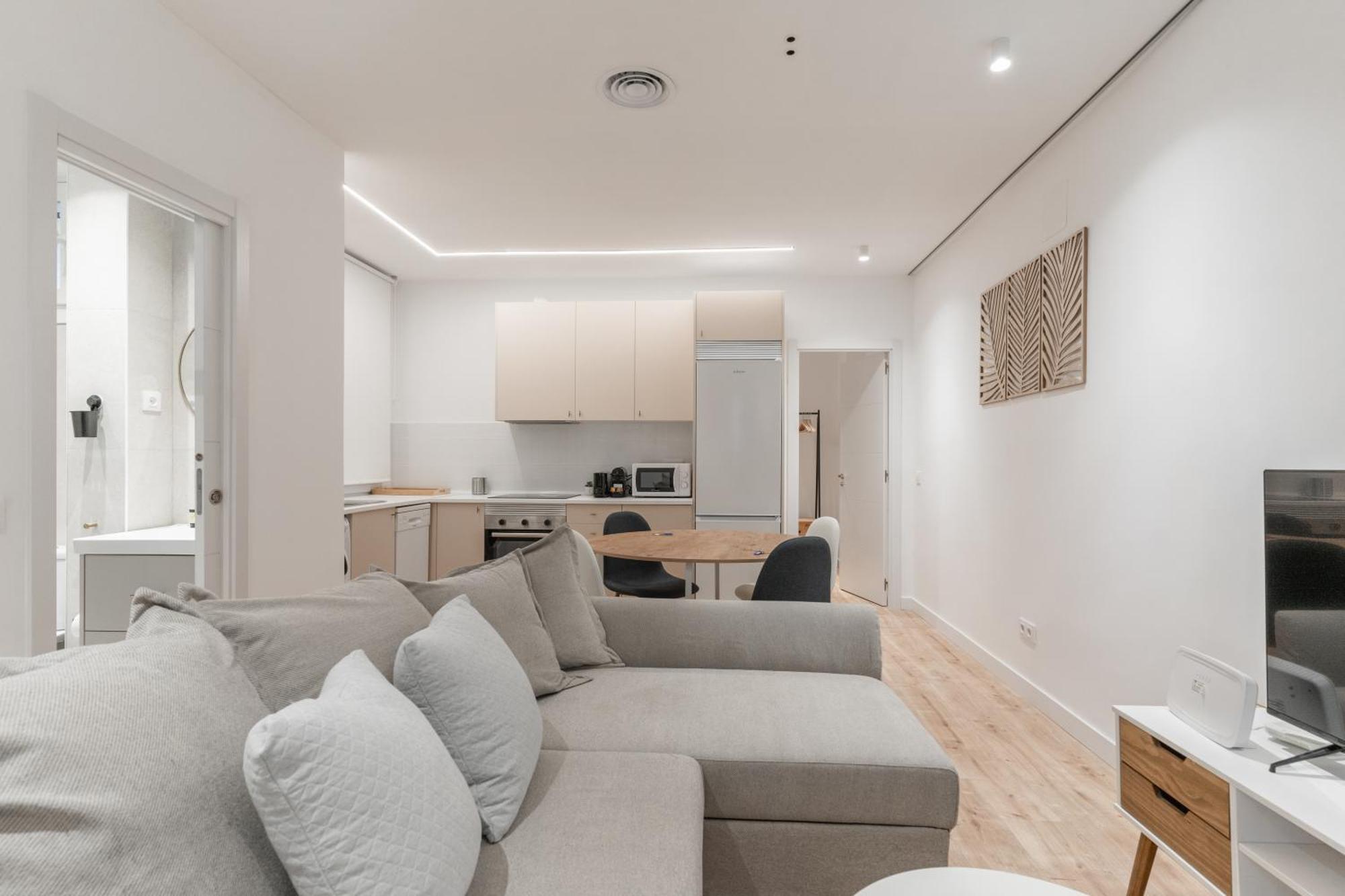 Apartment Modern Stylish-3bedrooms 1bathroom-chamberi Madrid