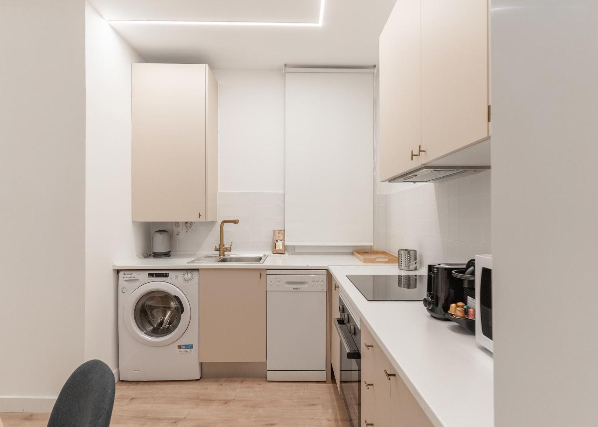 Apartment Modern Stylish-3bedrooms 1bathroom-chamberi