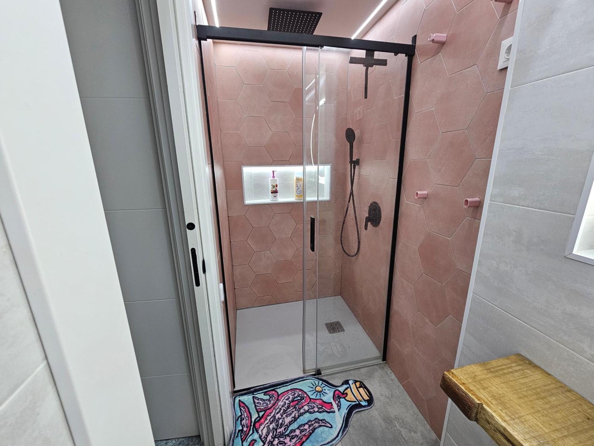 Homestay Habitacion Familiar Madrid