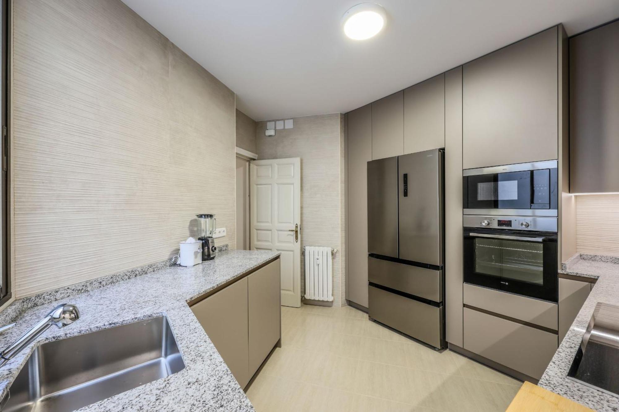 Ap Emblematico Gran Via Apartment Madrid