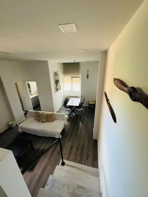 Amplio Y Comodo Apartamento En Ciudad Lineal Appartamento