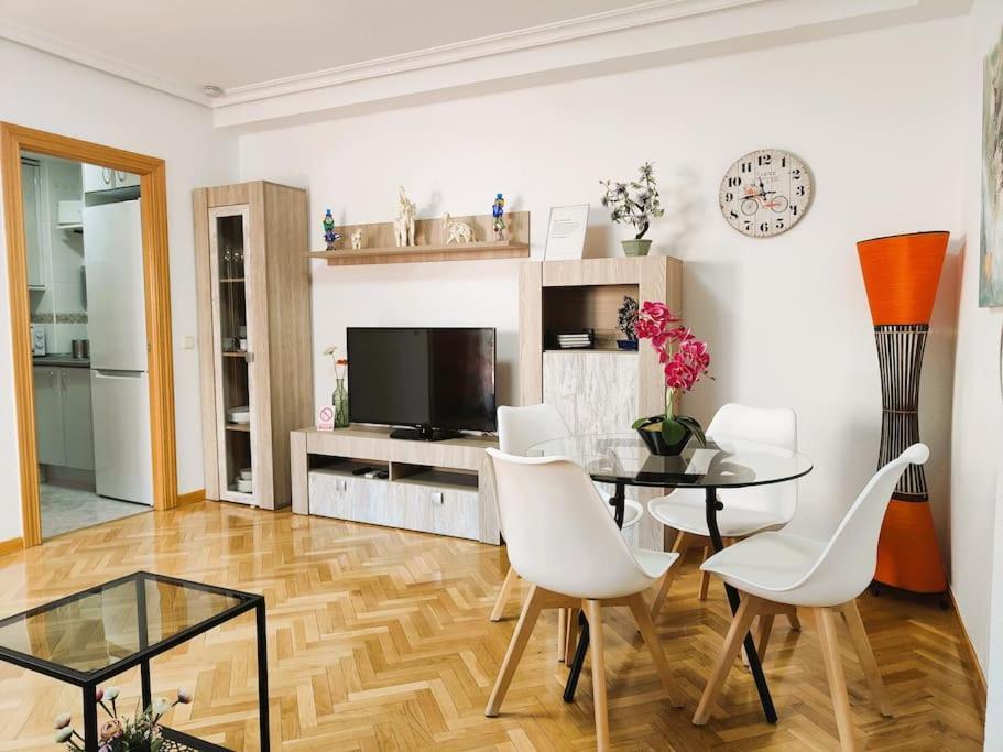 Turisticos Seviro Apartment