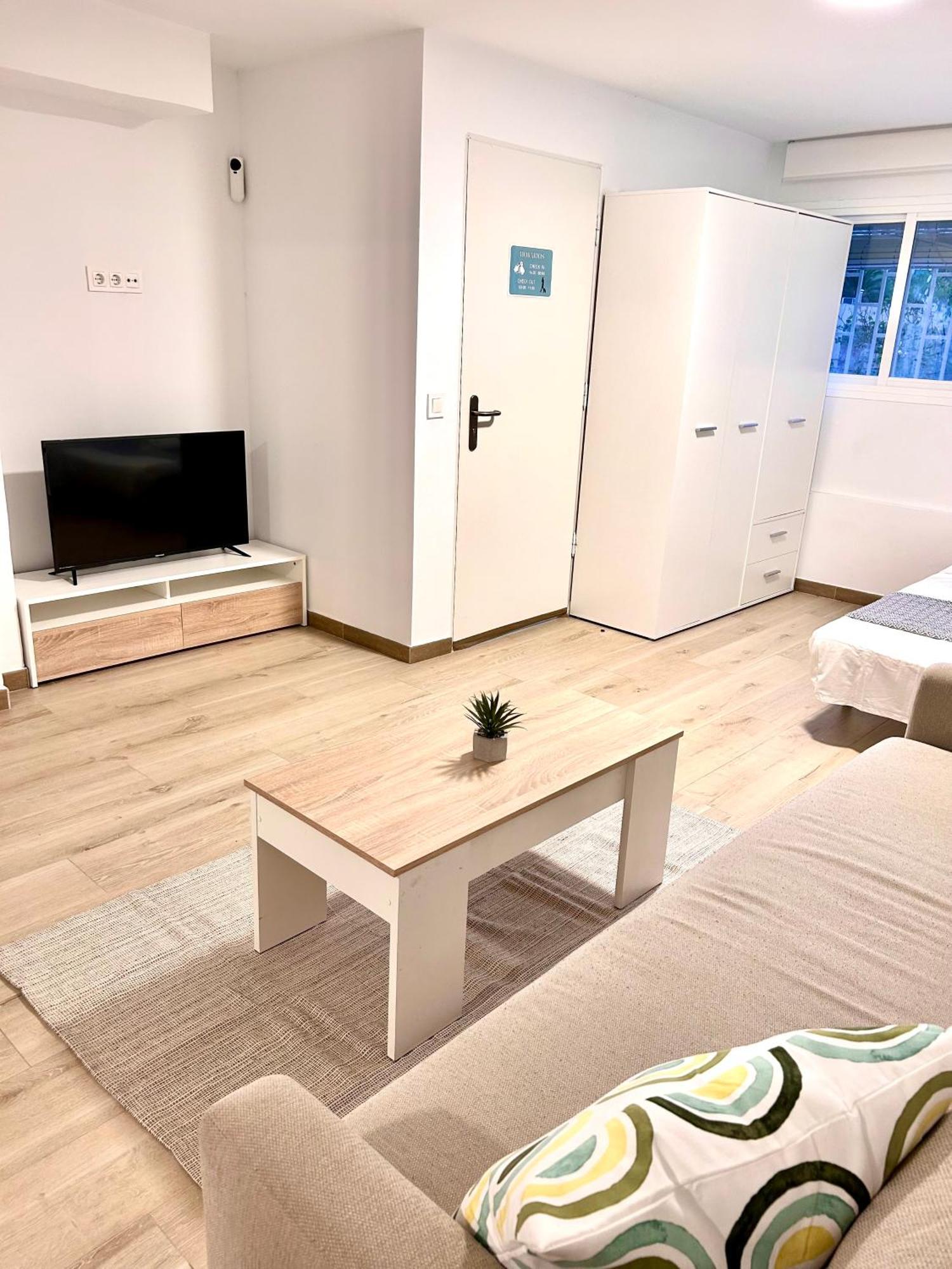 Ribadeo Apartment *