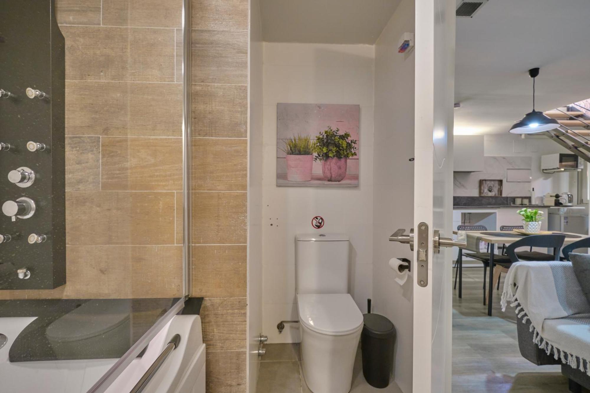 Centricos Con Jacuzzi Y Netflix Apartamento *