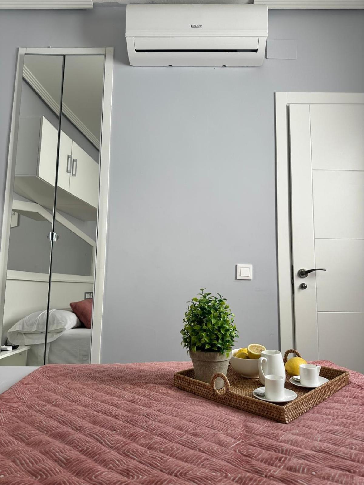 Piso Centro 5 Min Andando Gran Via Appartement *