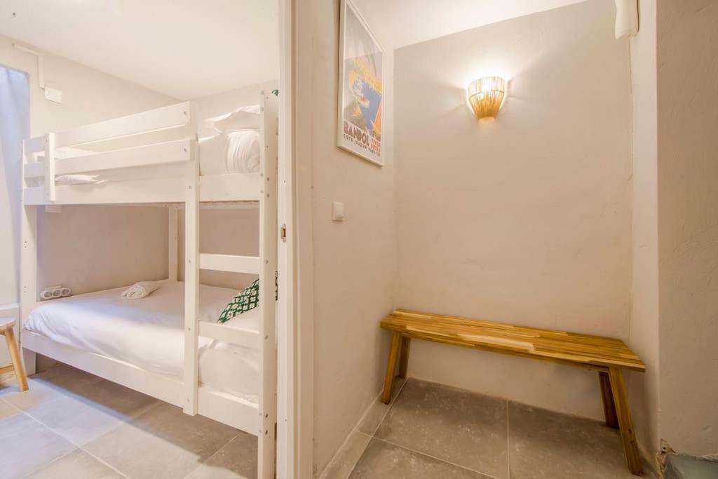 Cool Deluxe Interior Design A 2 Min De Gran Via * Madrid