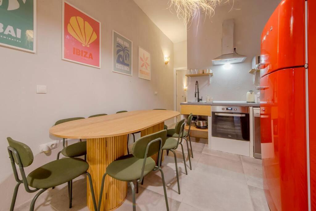 Cool Deluxe Interior Design A 2 Min De Gran Via Madrid
