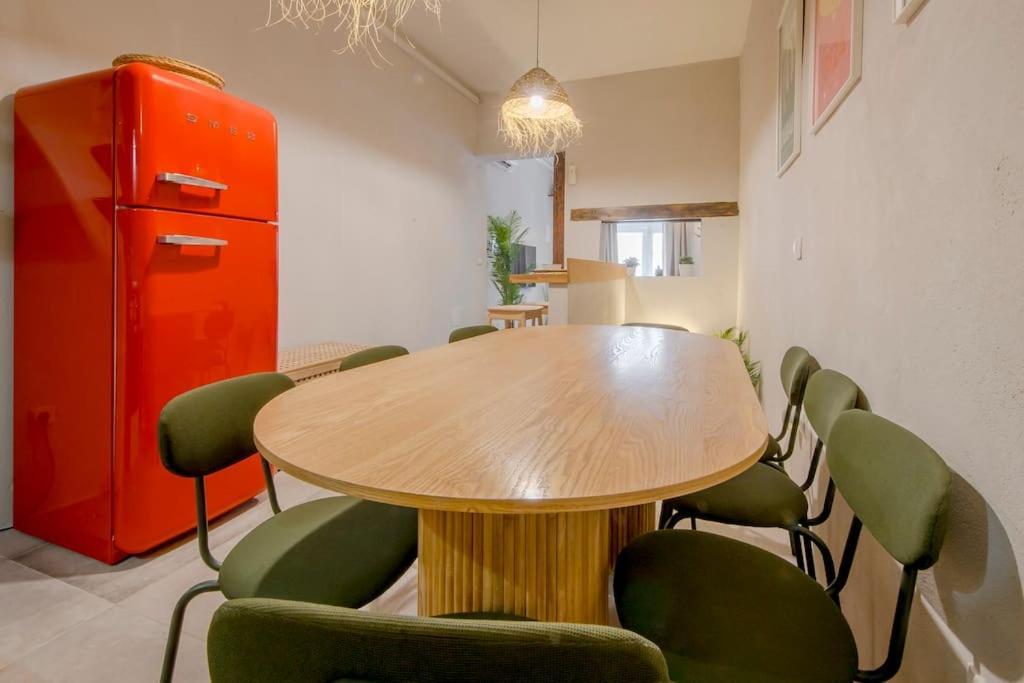 Cool Deluxe Interior Design A 2 Min De Gran Via