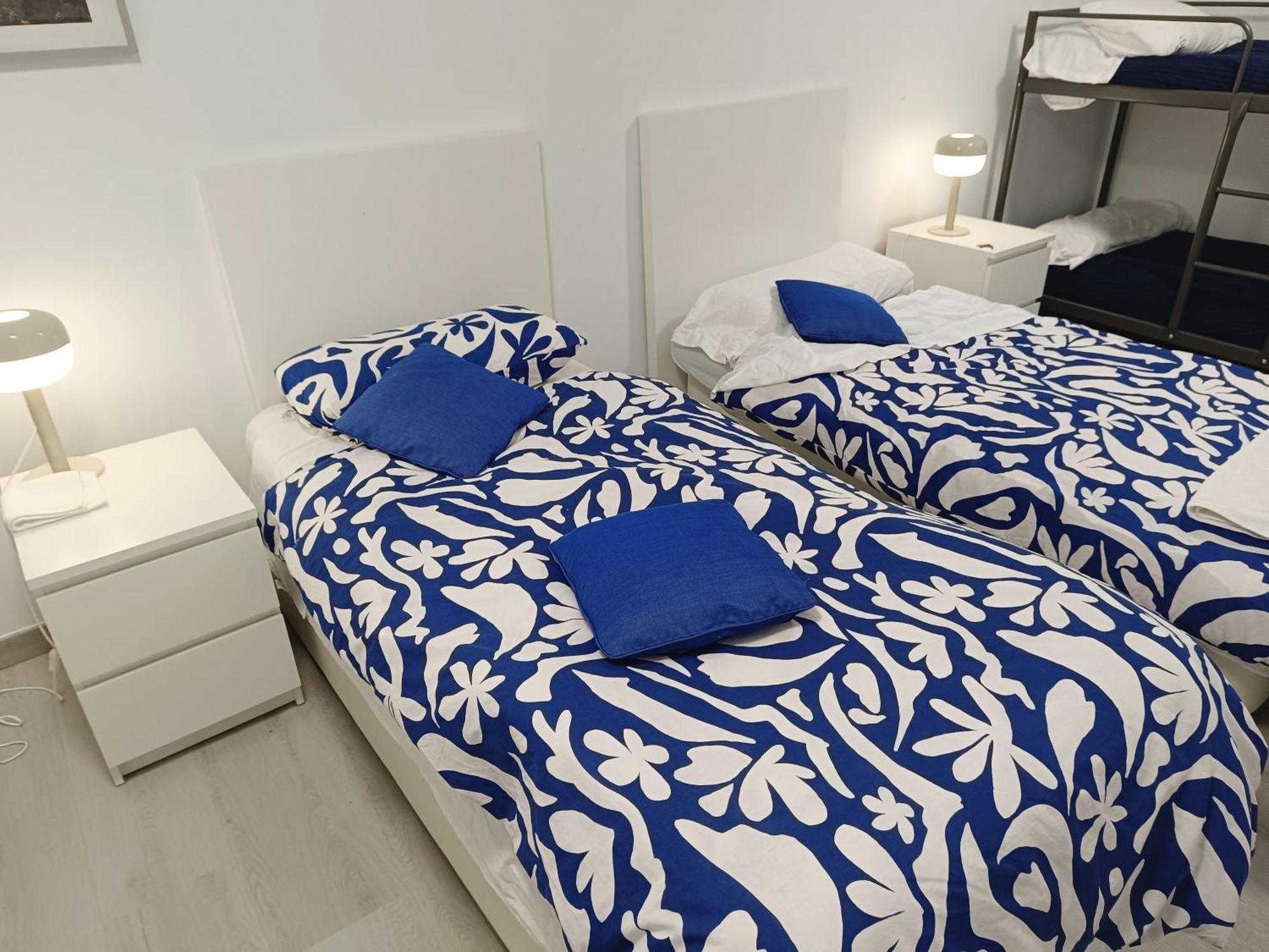 Bed & Breakfast 2-centro Hab Compartida Masculina 8x