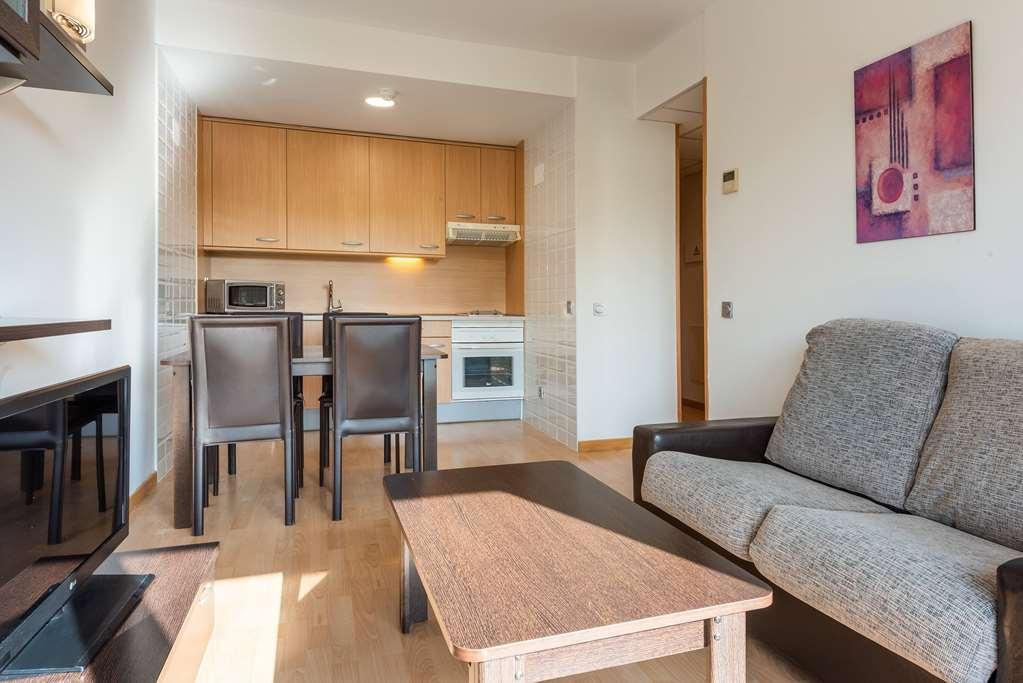 Airport Suites, Affiliated By Meliá Apart-hotel Madri