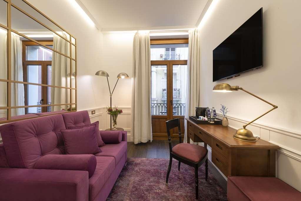 Boutique H10 De La Reina Hotel Madrid