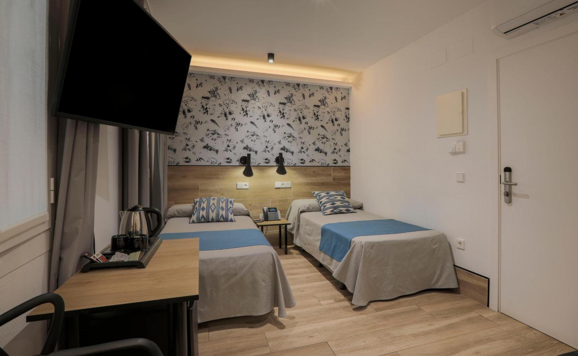 Guest house Castilla Ii Puerta Del Sol 2*