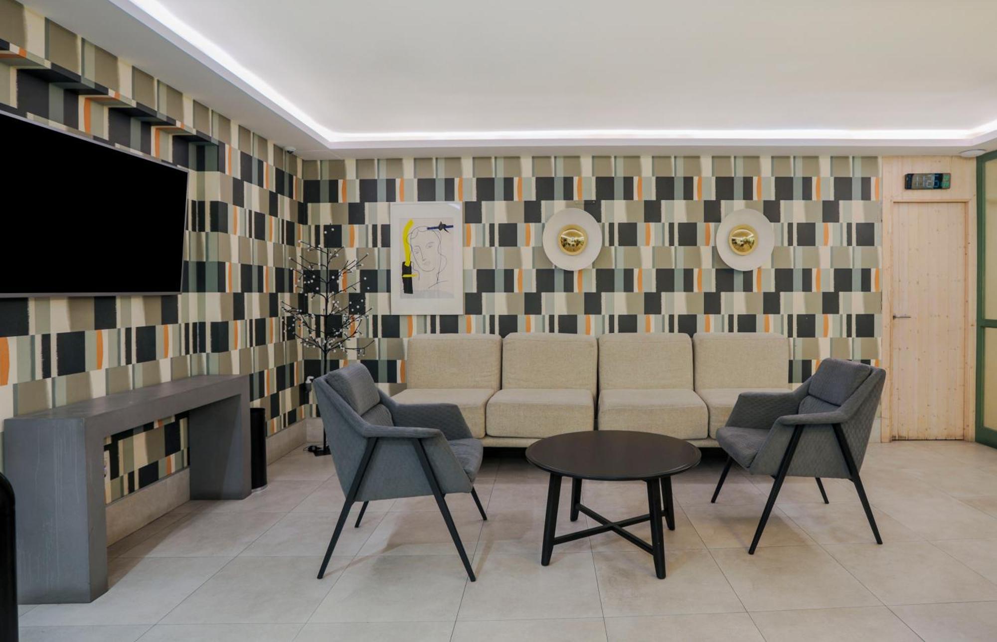 Casa de hóspedes Castilla Ii Puerta Del Sol Madri