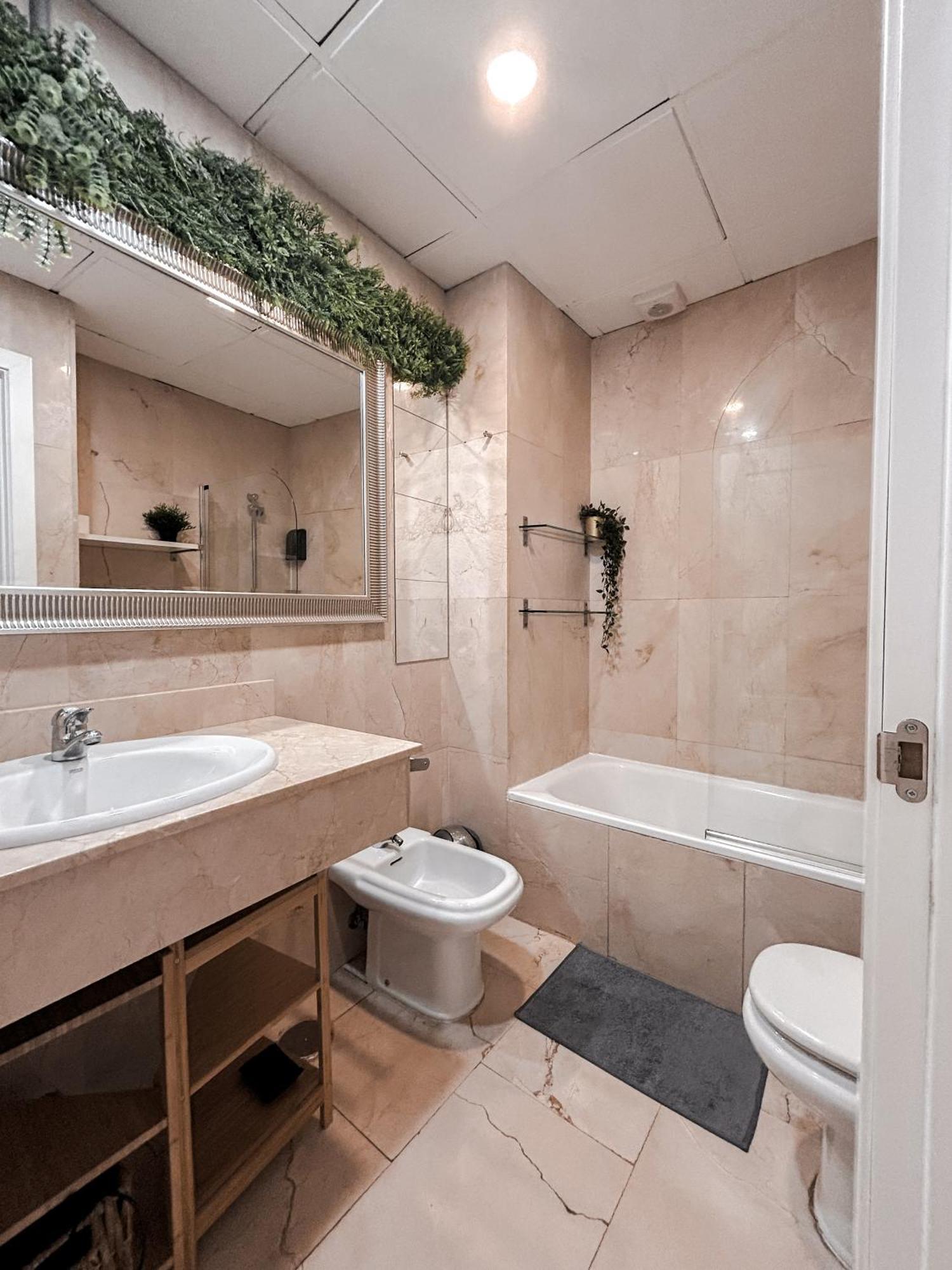 Apartamento Impresionante Triplex En Canaleja, Sol