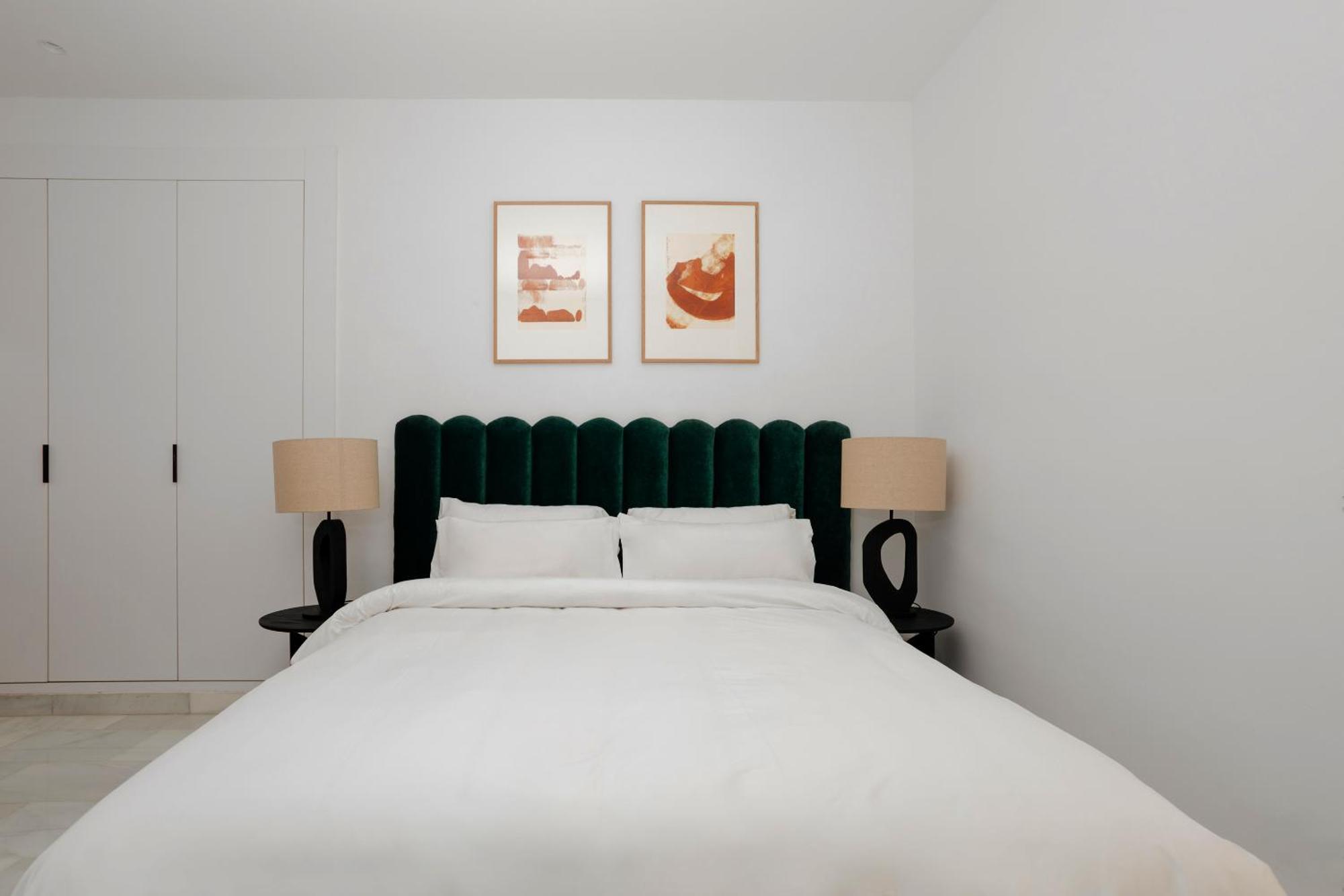 Sonder By Marriott Bonvoy Santa Ana Letras *