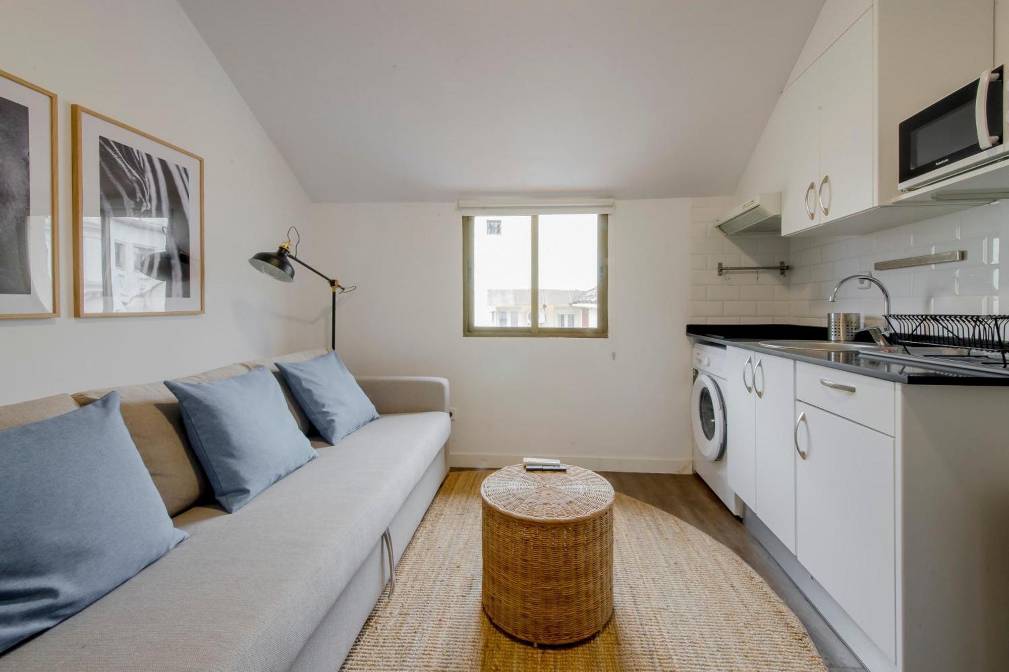 1hab 3px Calle Carretas-puerta D Sol - Sin Ascensor Apartamento Madri