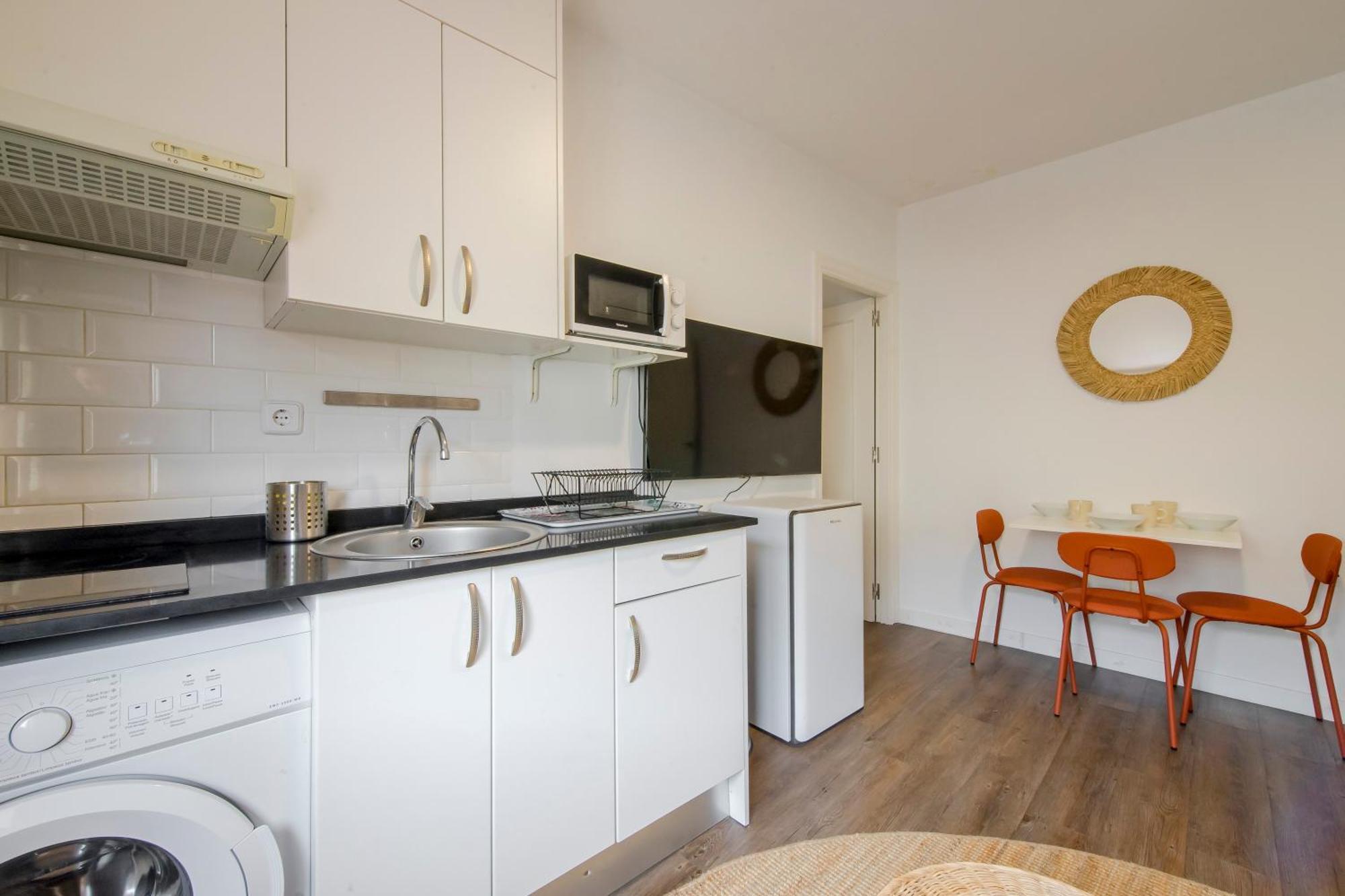 Apartamento 1hab 3px Calle Carretas-puerta D Sol - Sin Ascensor *