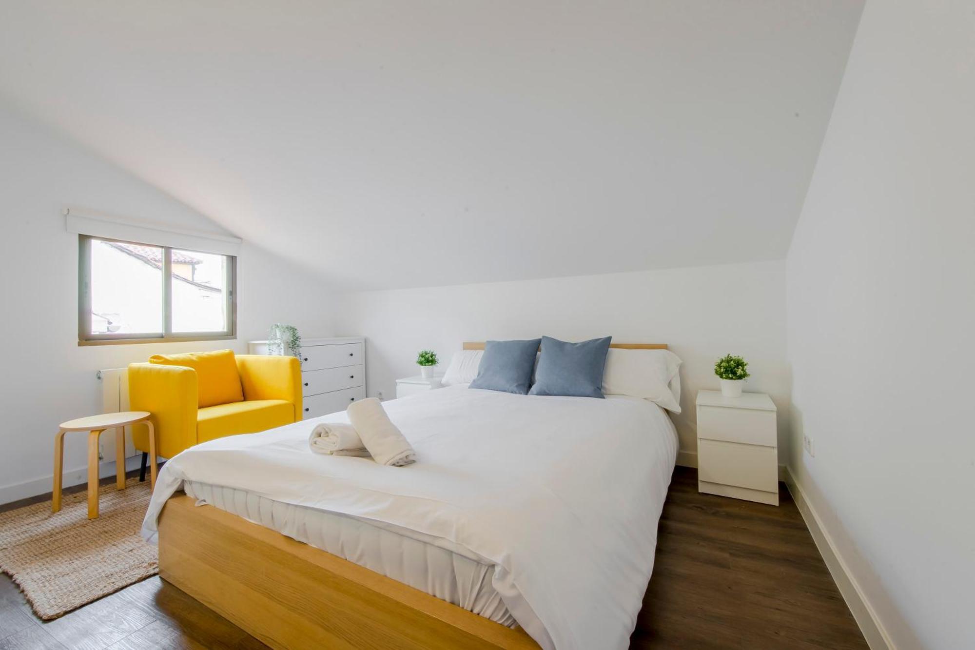 Apartamento 1hab 3px Calle Carretas-puerta D Sol - Sin Ascensor Madri