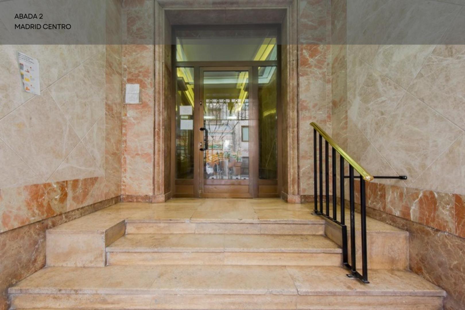 Sunny 6pax En Plaza Del Carmen-preciados E2 * Madrid