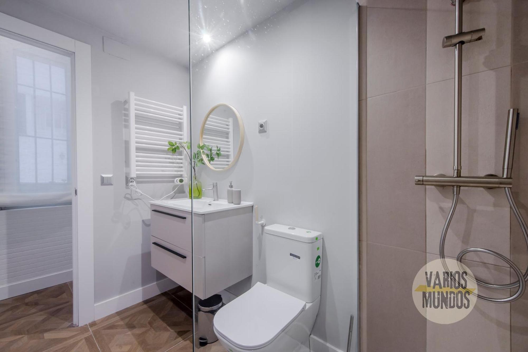 Super 10pax En Malasana-centro E3 Apartment Madrid