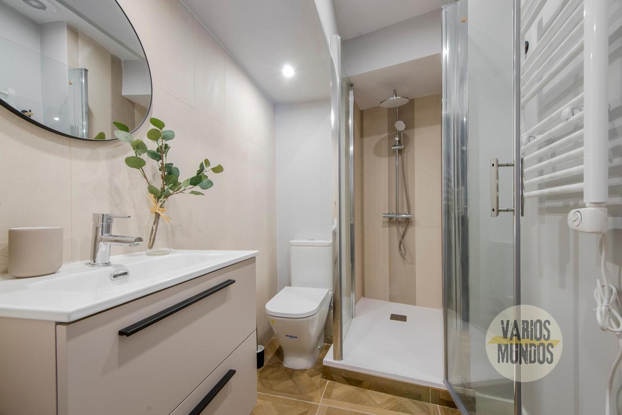 Appartamento Confortable 9pax En El Centro De E3 *