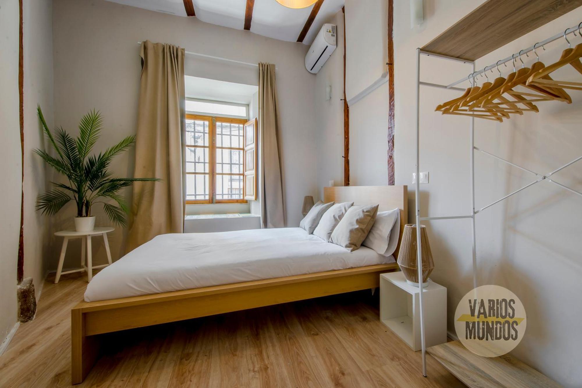 Apartment Centrico 7pax En Anton Martin-centro E2