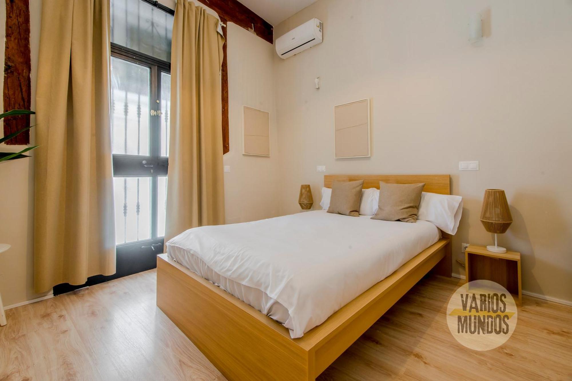 Centrico 7pax En Anton Martin-centro E2 *