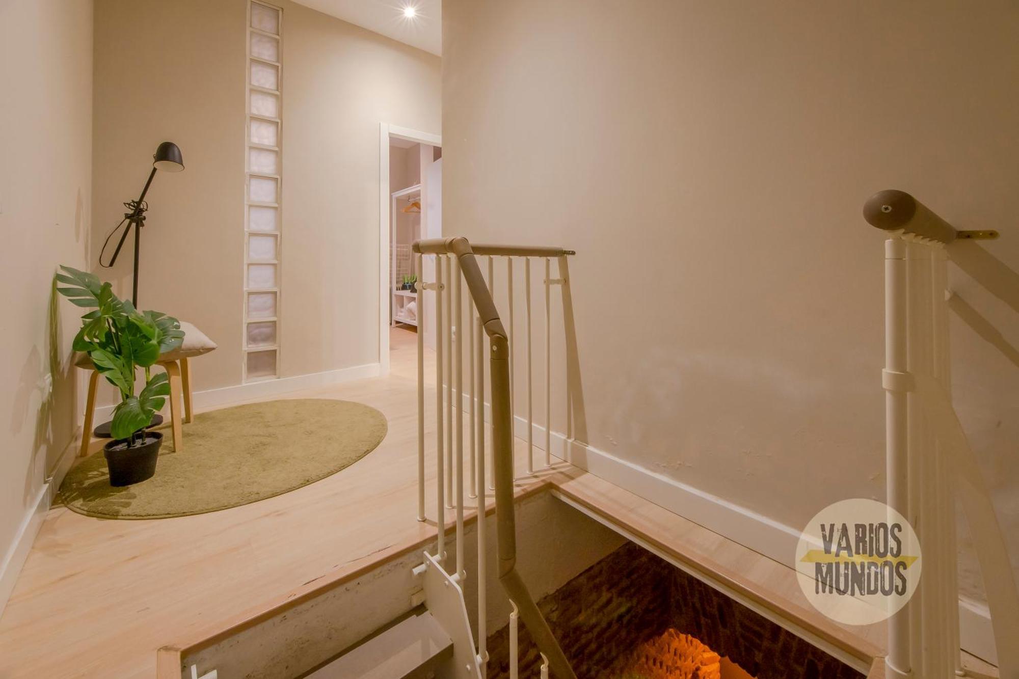 Apartamento Bajo Duplex 7pax A 5 Min De Gran Via-malasana