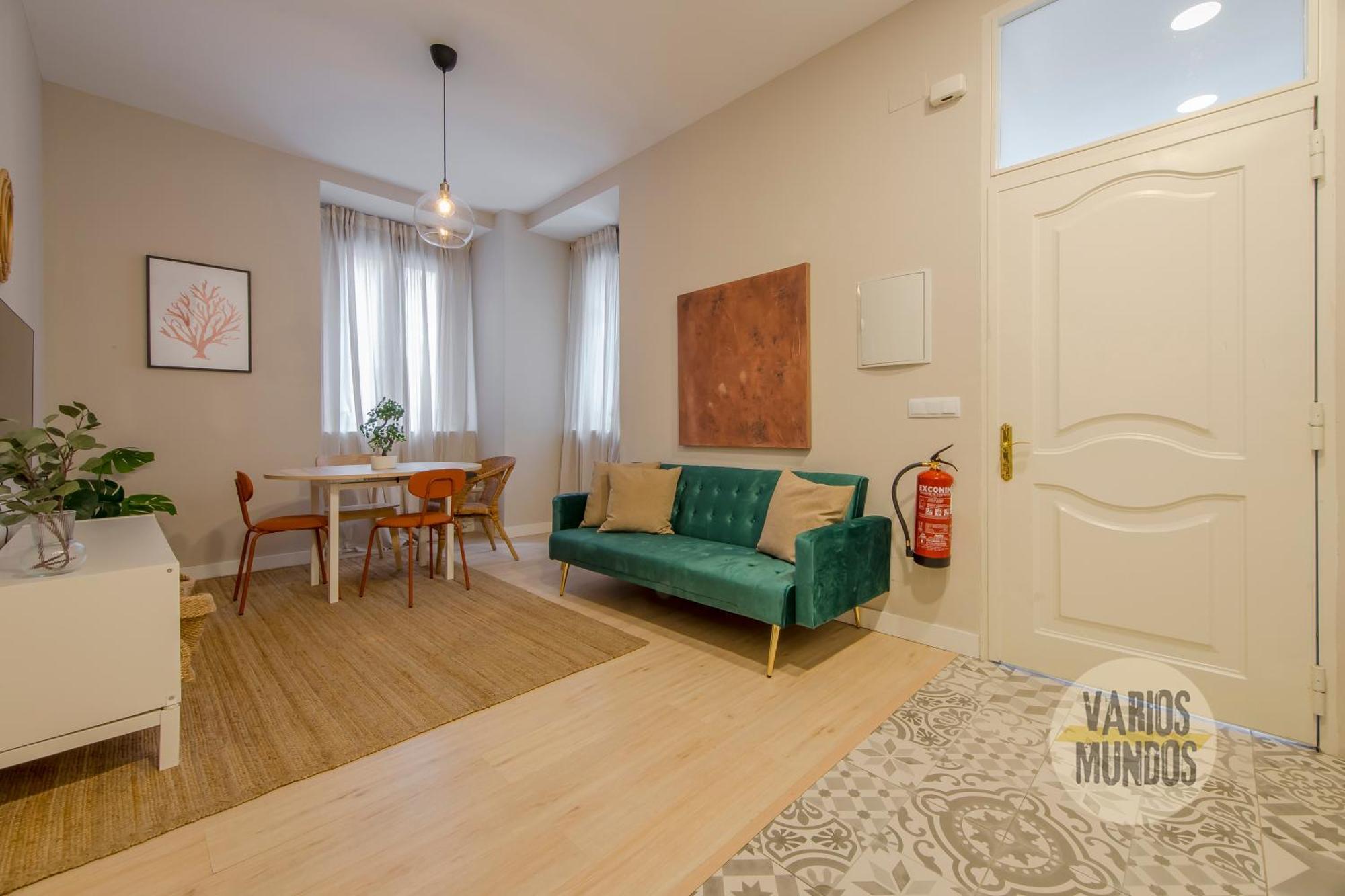 Bajo Duplex 7pax A 5 Min De Gran Via-malasana Apartamento