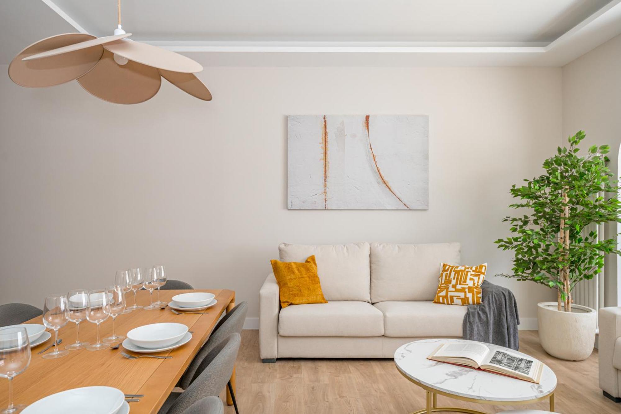Centro Xxi Calle Principe 3br 3bh Apartment Madrid