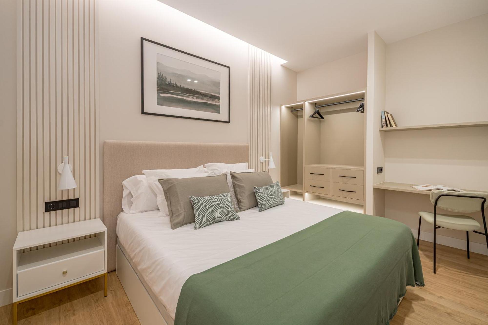 Apartment Centro Xxi Calle Principe 3br 3bh Madrid