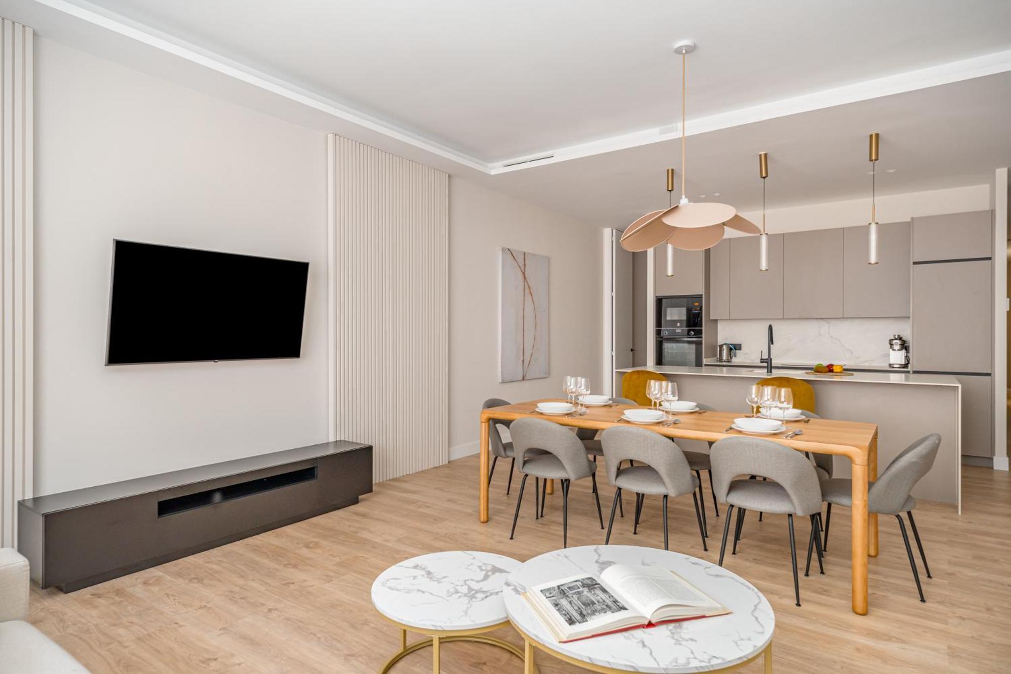 Apartment Centro Xxi Calle Principe 3br 3bh Madrid