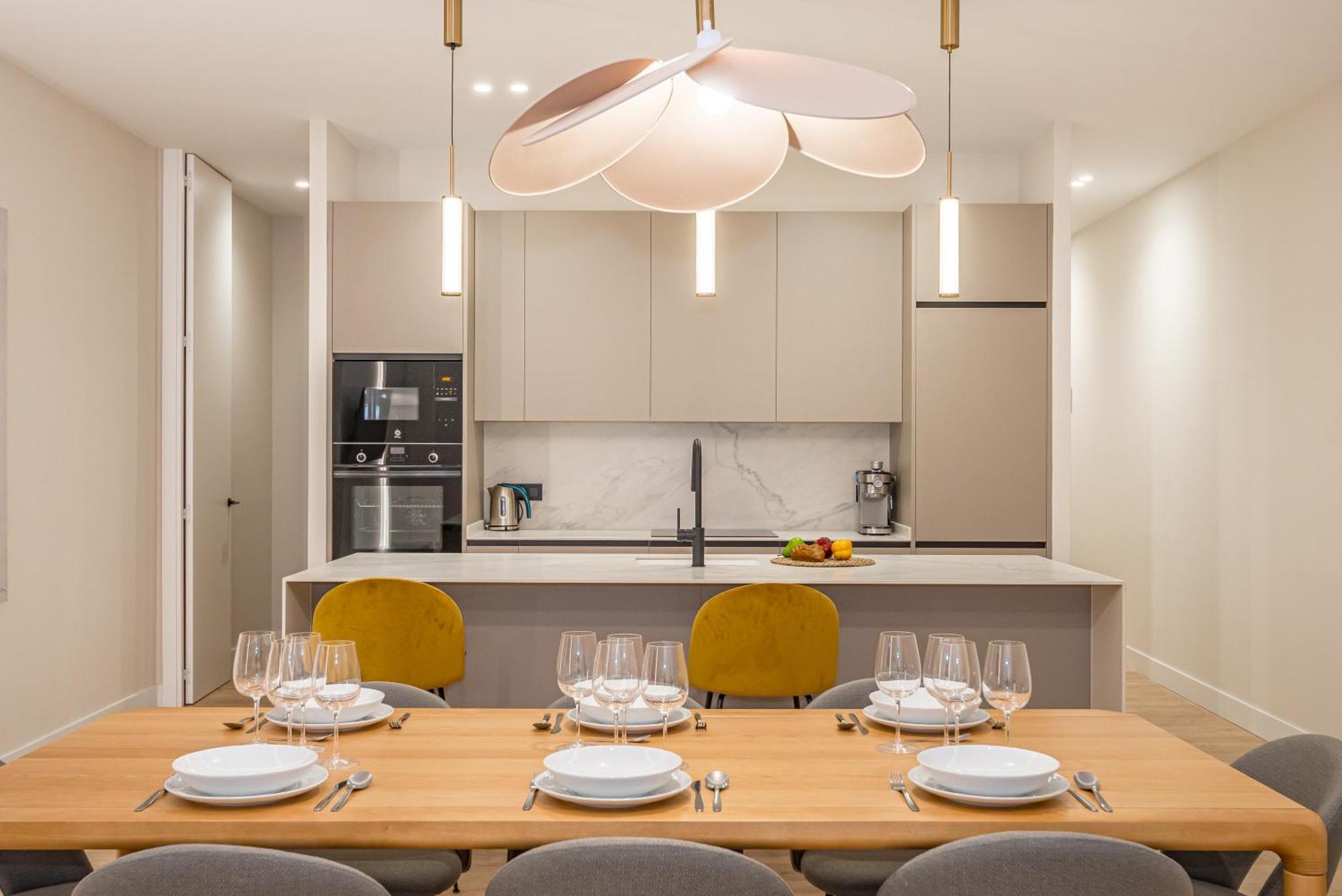 Centro Xxi Calle Principe 3br 3bh Apartment