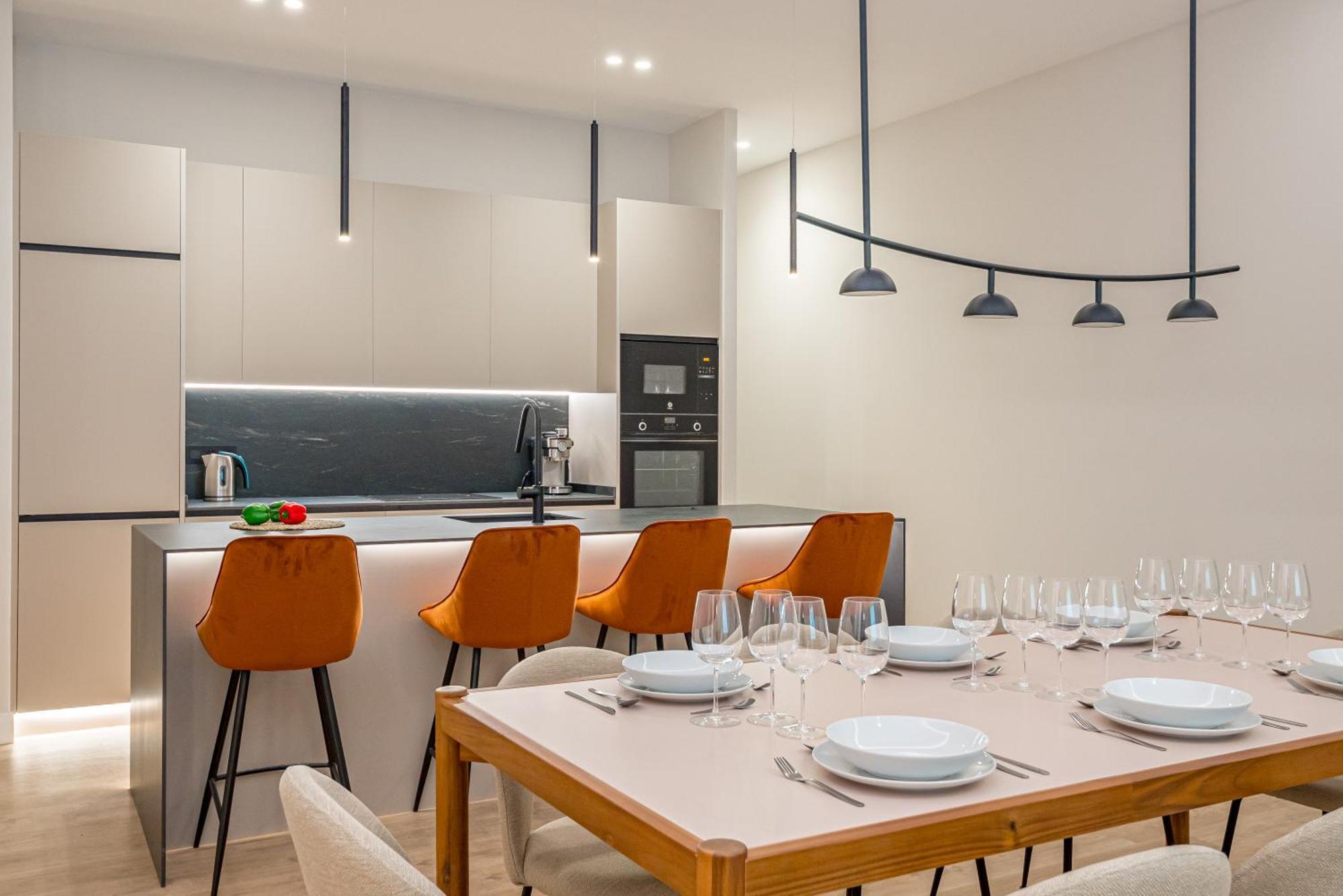 Centro Xxi Calle Principe 3br 3bh Apartment