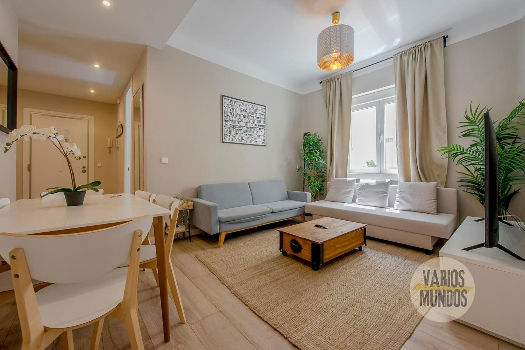 Agradable Piso De 3hab En El Rastro-centro De Apartamento *