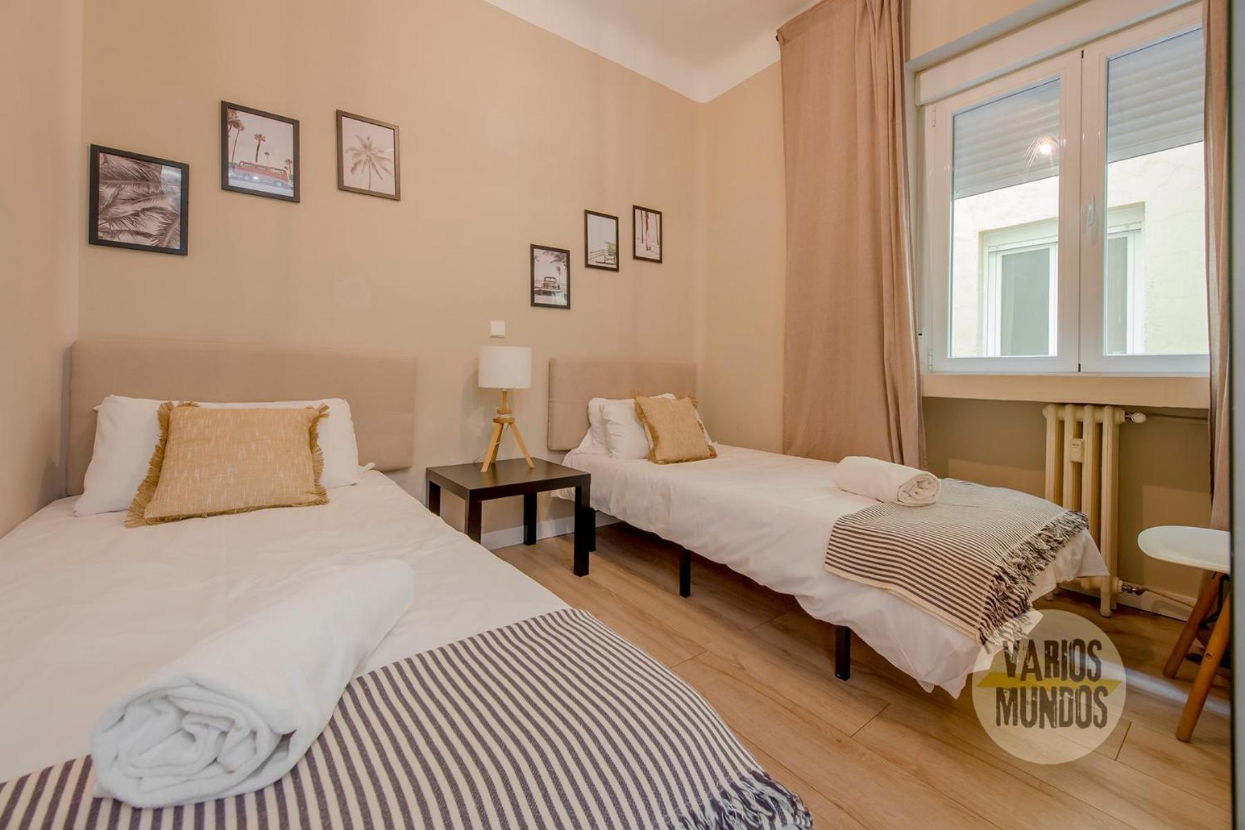 Agradable Piso De 3hab En El Rastro-centro De Apartamento *