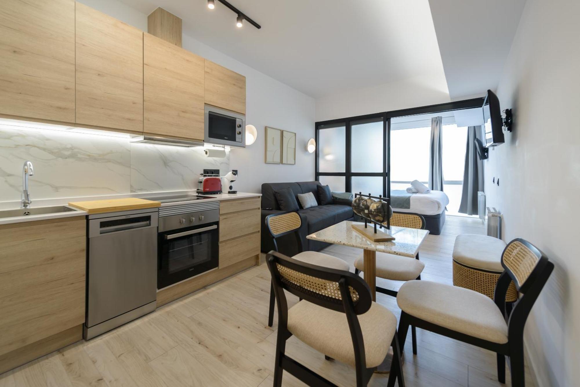 Deluxe Sol, By Monaro Apartamento *